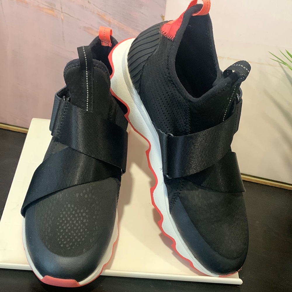 Sorel Women’s Gym Shoes. Like new condition worn twice. Size 7.5